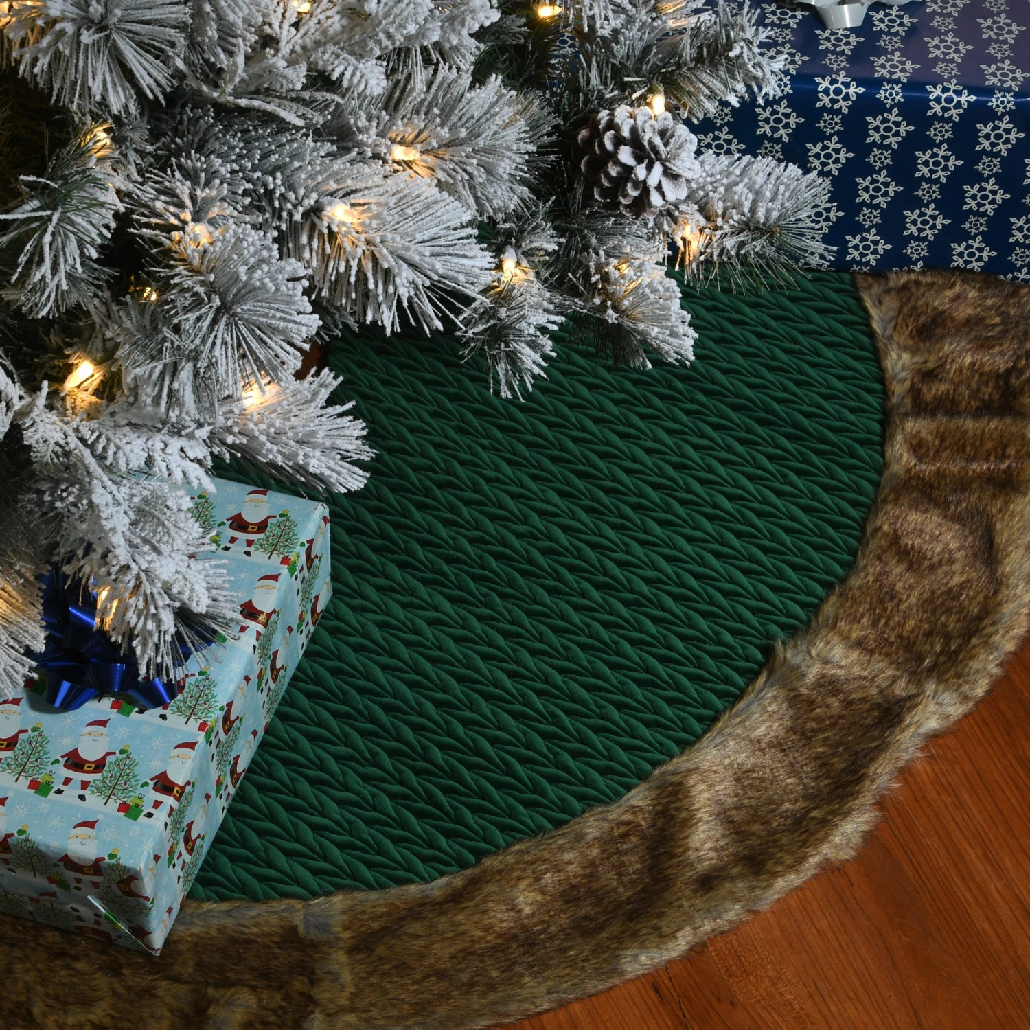 48 In. Rural Homestead Collection Quilted Tree Skirt 2 48 In. Rural Homestead Collection Quilted Tree Skirt - Image 2
