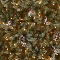 7 Ft. Pre-Lit Dunhill Fir Tree With 700 Clear Lights 11 7 Ft. Pre-Lit Dunhill Fir Tree With 700 Clear Lights -Christmas Trees Sales DUF 300 70 Silo C1