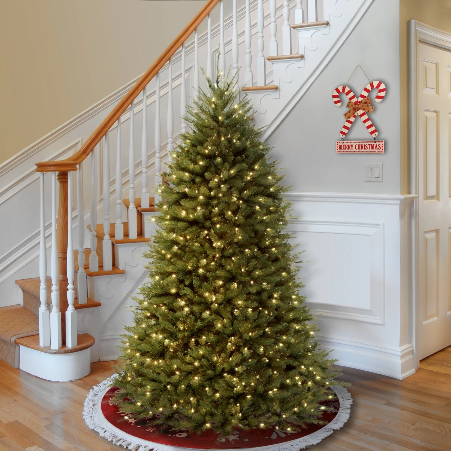 6 Ft. Pre-Lit Dunhill Fir Tree With Clear Lights 7 6 Ft. Pre-Lit Dunhill Fir Tree With Clear Lights - Image 7