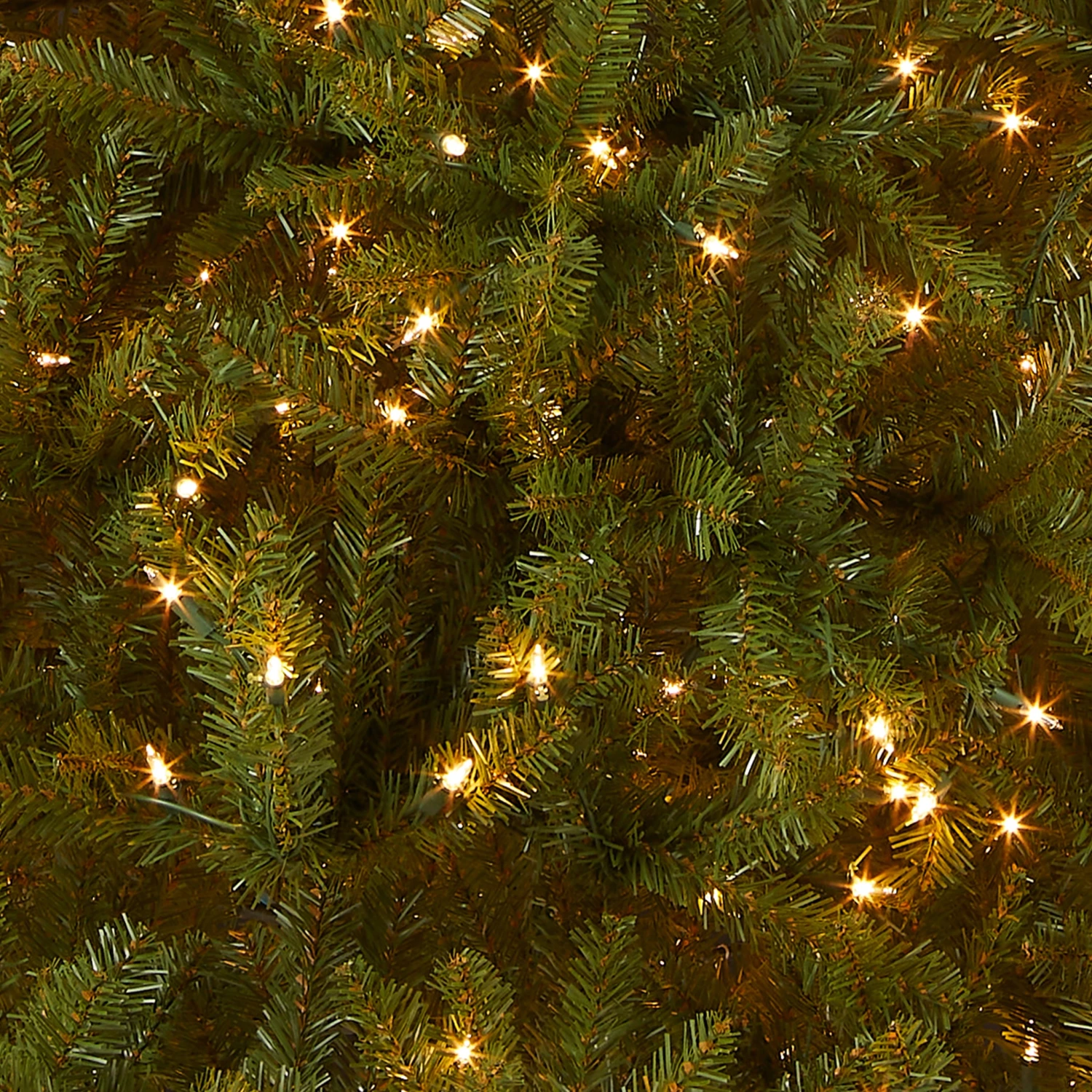 6 Ft. Pre-Lit Dunhill Fir Tree With Clear Lights 3 6 Ft. Pre-Lit Dunhill Fir Tree With Clear Lights - Image 3