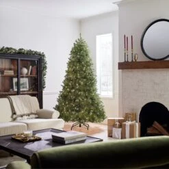 7.5 Ft. Pre-Lit Dunhill Fir Hinged Tree With Clear Lights 11 7.5 Ft. Pre-Lit Dunhill Fir Hinged Tree With Clear Lights -Christmas Trees Sales DUH 75LO Lifestyle