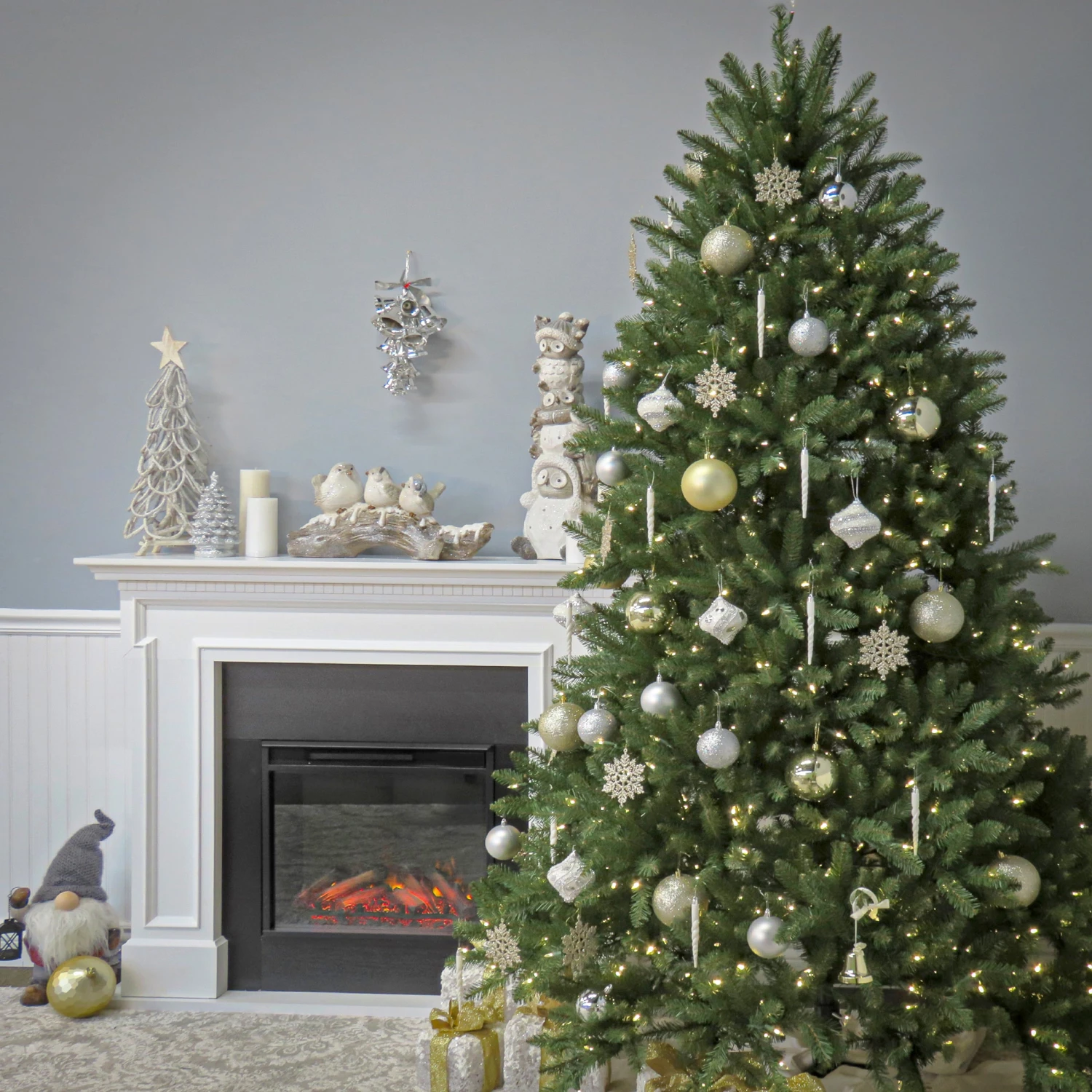 9 Ft. Pre-Lit Dunhill Fir Tree With Clear Lights 12 9 Ft. Pre-Lit Dunhill Fir Tree With Clear Lights - Image 12