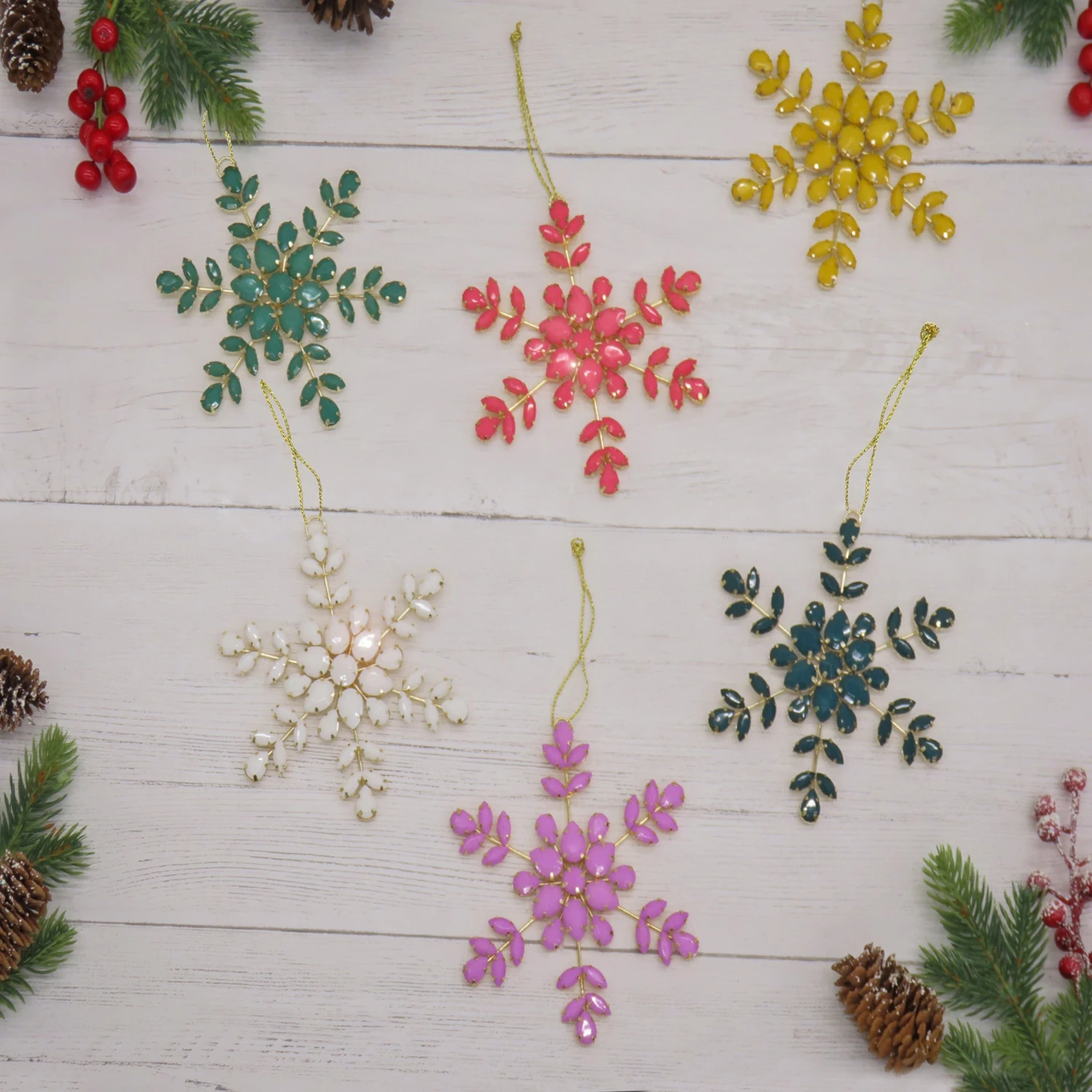 6-Piece HGTV Home Collection Beaded Snowflake Ornaments 2 6-Piece HGTV Home Collection Beaded Snowflake Ornaments - Image 2