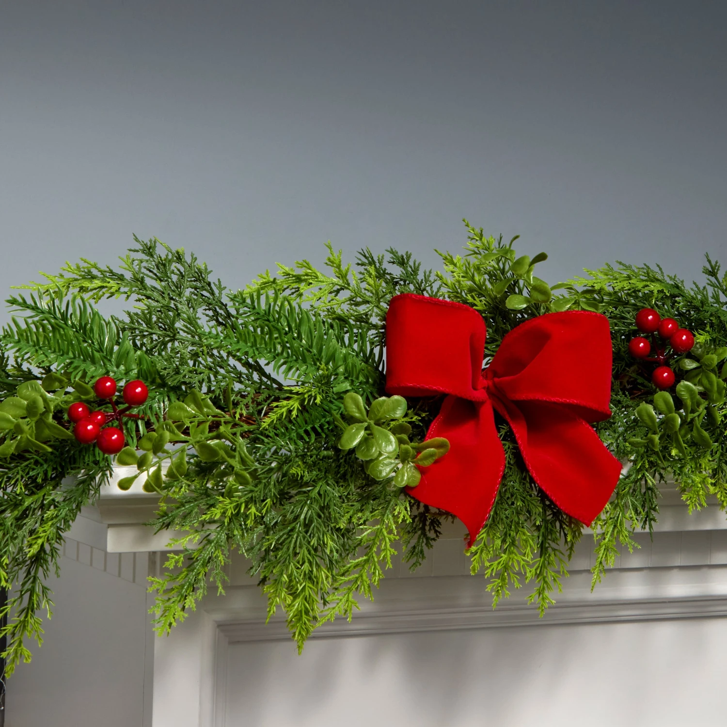 6 Ft. Christmas Classic Garland 2 6 Ft. Christmas Classic Garland - Image 2
