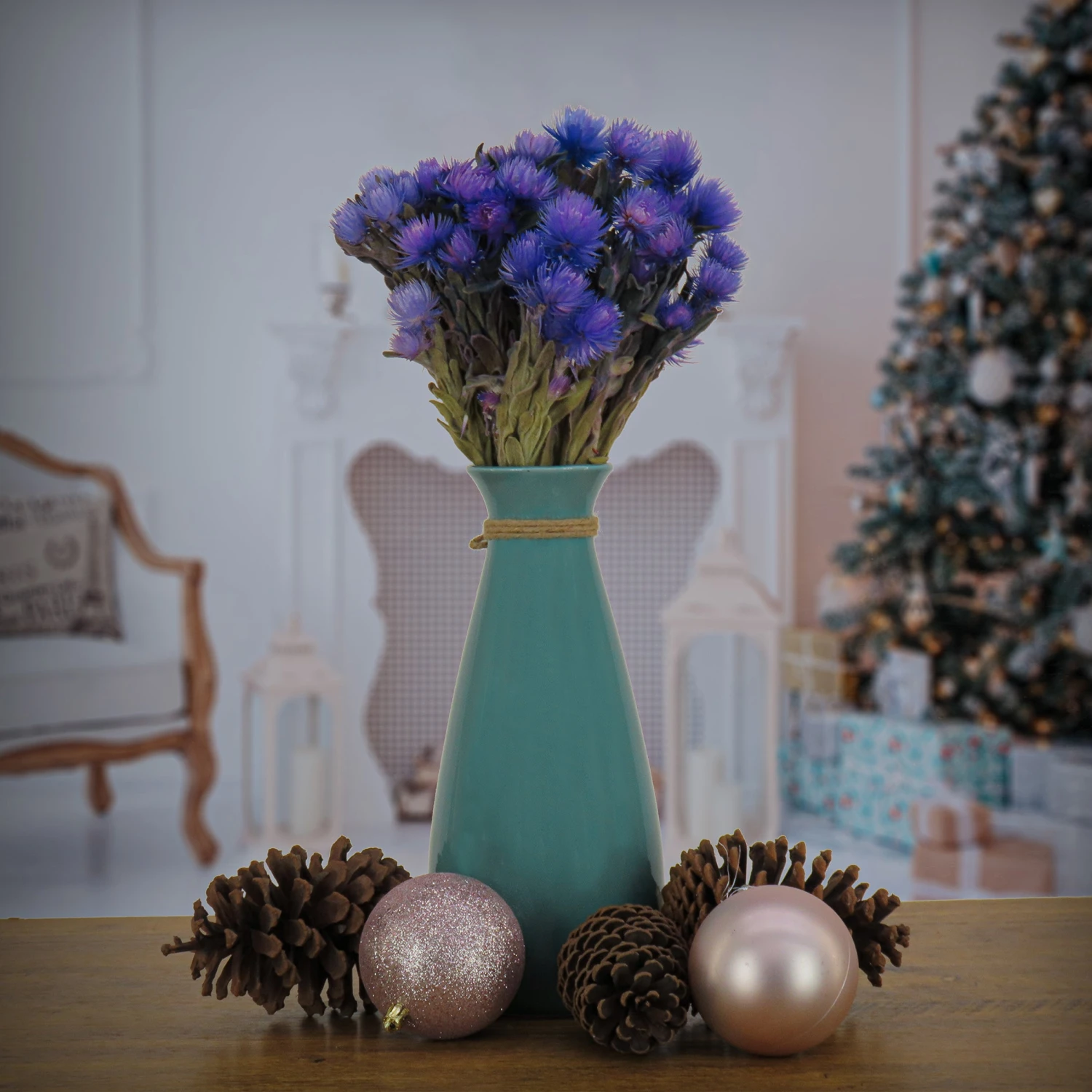 16 In. Spring Dried Blue Capeblumen Flowers Bouquet 2 16 In. Spring Dried Blue Capeblumen Flowers Bouquet - Image 2