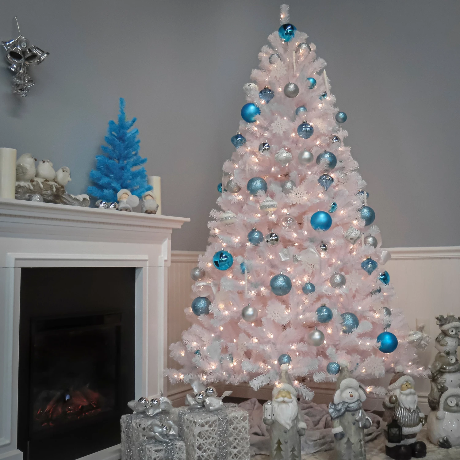 9 Ft. Pre-Lit North Valley Spruce White Tree With Clear Lights 5 9 Ft. Pre-Lit North Valley Spruce White Tree With Clear Lights - Image 5