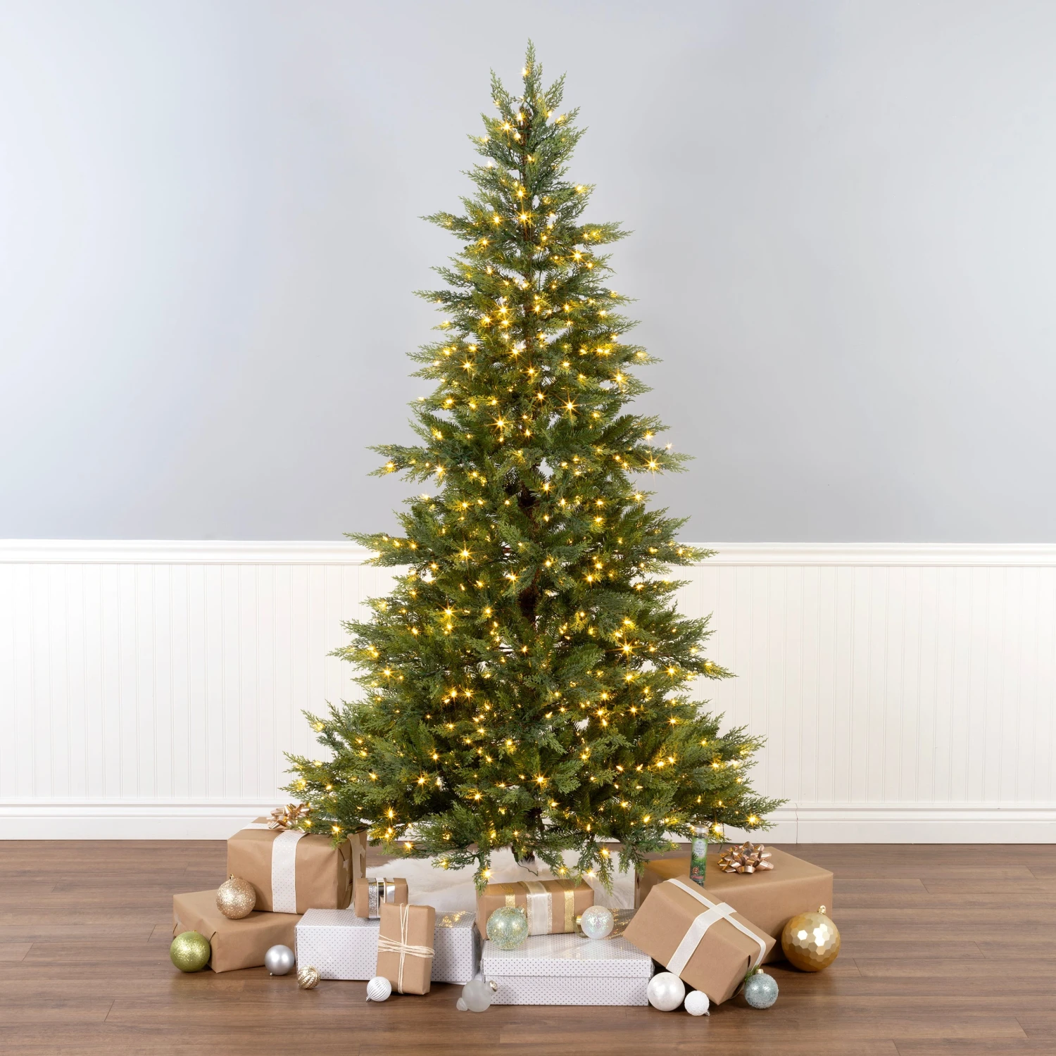 6.5 Ft. Festive Fern Tree With Clear Lights 4 6.5 Ft. Festive Fern Tree With Clear Lights - Image 4