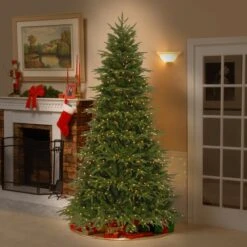 7.5 Ft. Pre-Lit Northern Fraser Tree With Clear Lights -Christmas Trees Sales PENO4 307 75 2