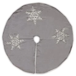 42 In Snowflake Tree Skirt