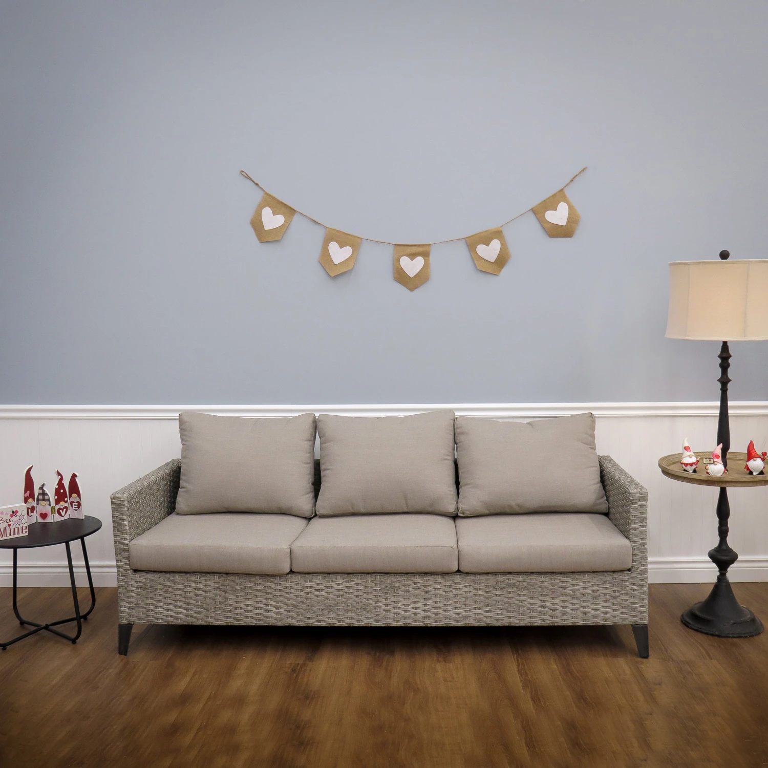 6 Ft. Valentine's Jute Garland With Natural & White Hearts 2 6 Ft. Valentine's Jute Garland With Natural & White Hearts - Image 2